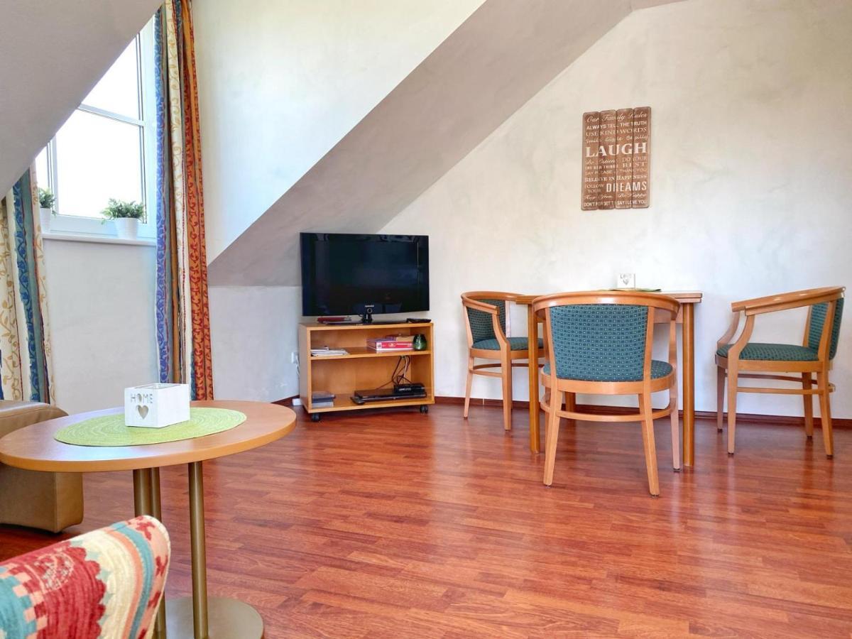 Hafenresidenz - Ferienwohnung 19 - Kapitaen Wiek auf Ruegen Exterior photo